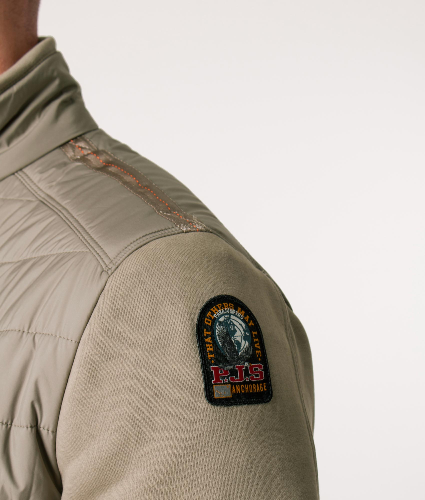 Elliot-Hybrid-Jacket-Atmosphere-Parajumpers-EQVVS