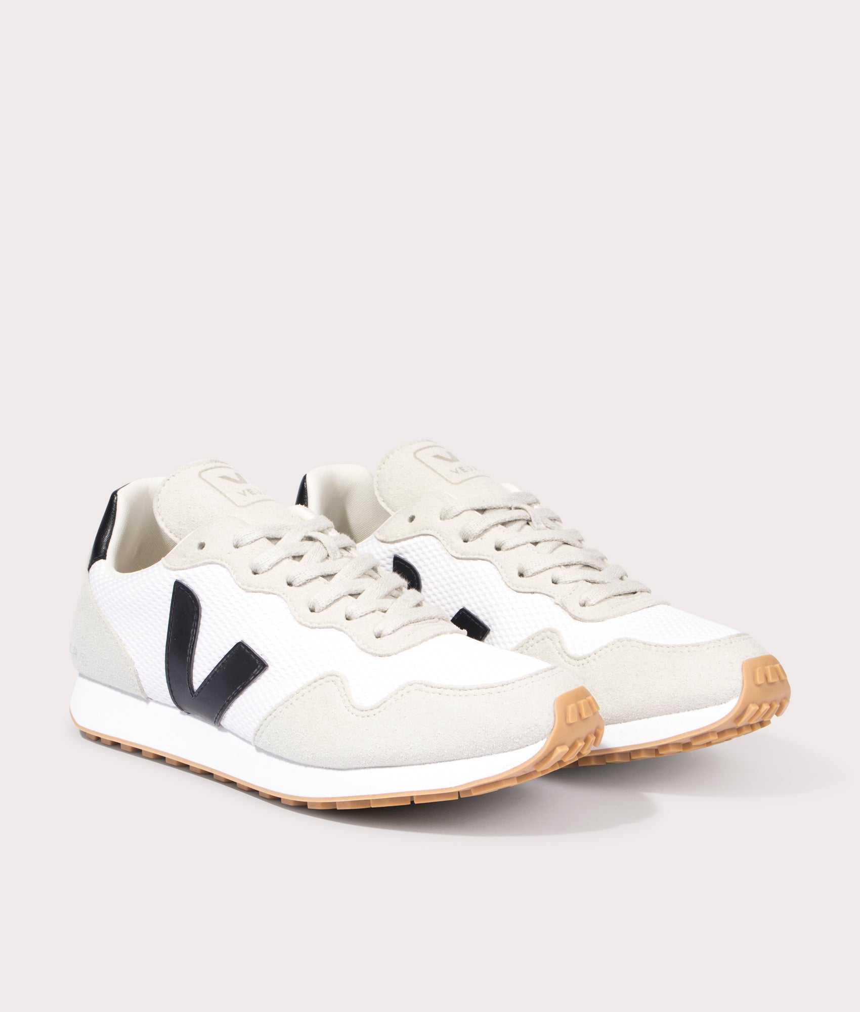 SDU-Alveomesh-Trainers-White-Black-Natural-VEJA-EQVVS