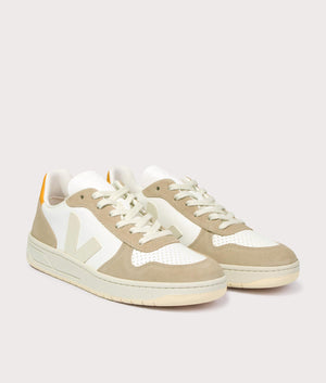 V-10-Chromefree-Leather-Trainers-Extra-White-Sahara-Ouro-VEJA-EQVVS