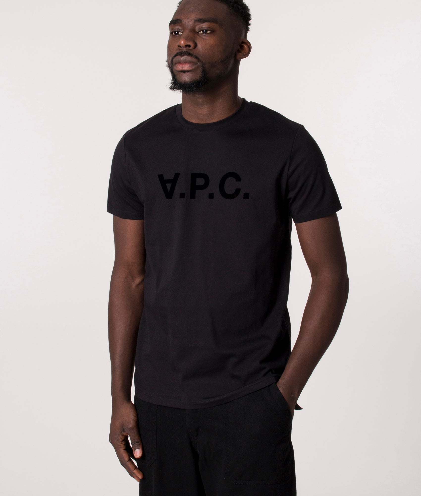 Slim-Fit-VPC-T-Shirt-Noir-A.P.C.-EQVVS
