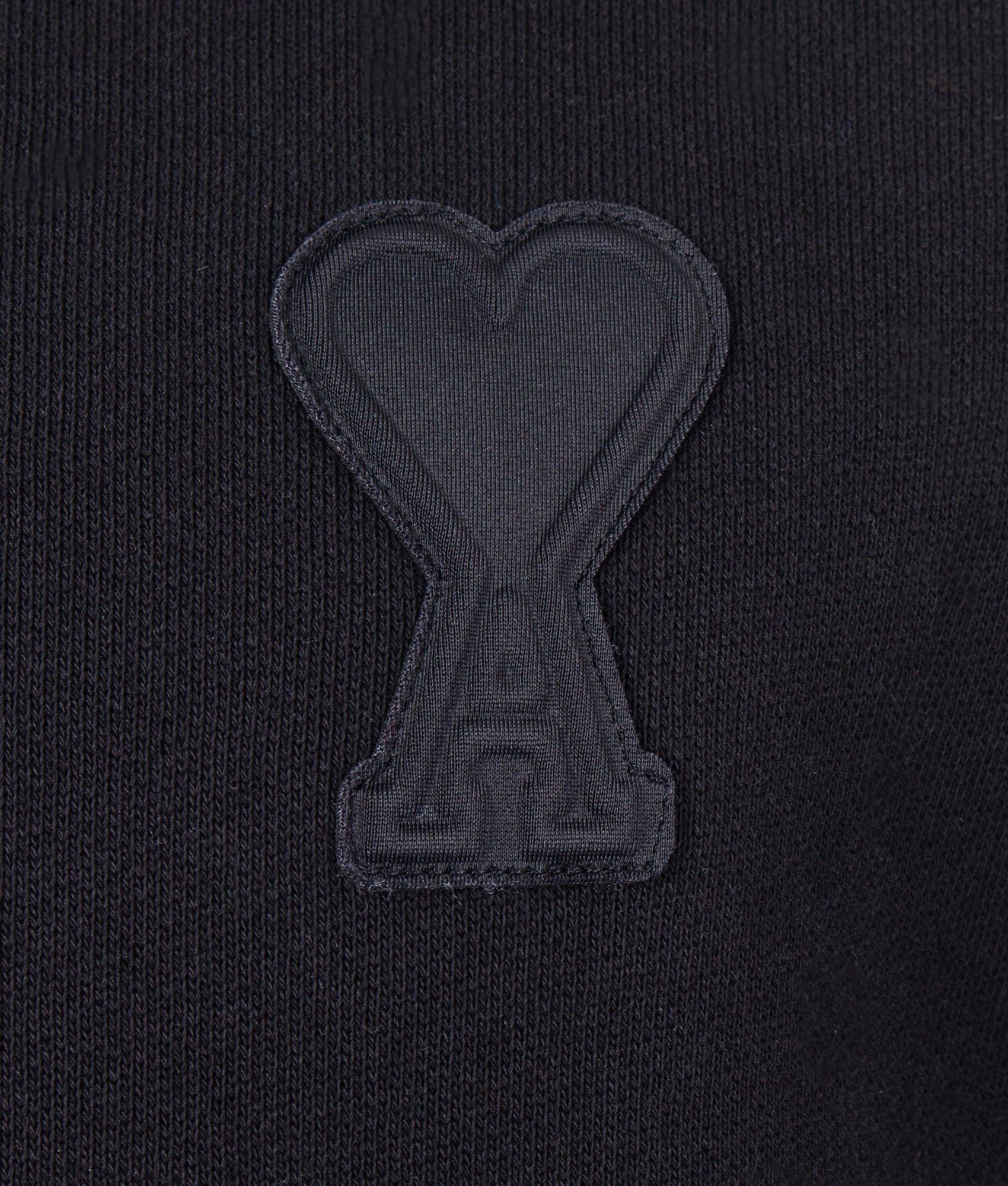 Ami-De-Coeur-Technical-Sweat-Black-EQVVS