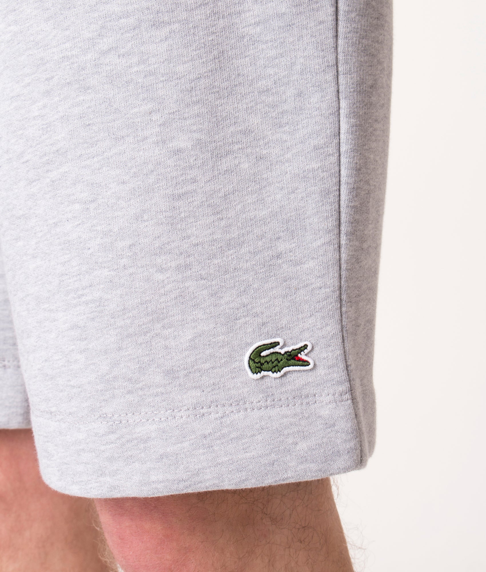 Regular-Fit-Logo-Sweat-Shorts-Silver-Chine-Lacoste-EQVVS
