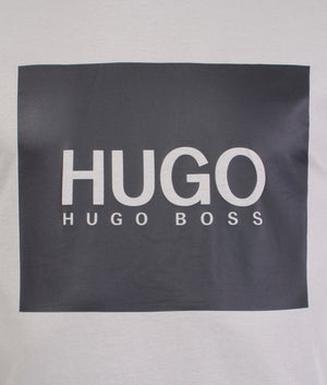 Dolive-Logo-Box-Print-214-T-Shirt-Silver-HUGO-EQVVS
