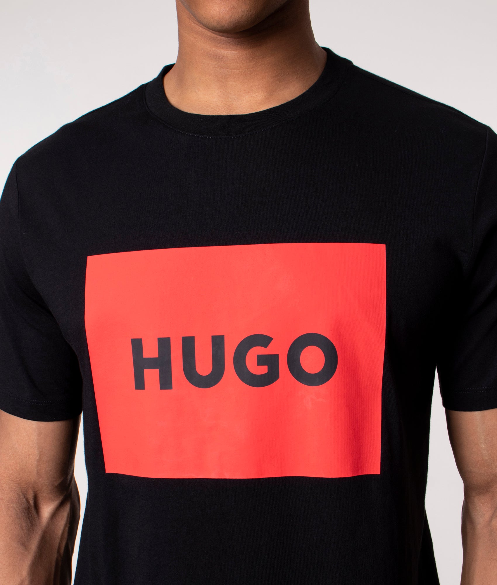 Dulive222-T-Shirt-Black-HUGO-EQVVS
