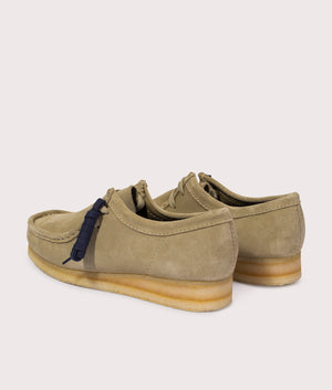 Wallabee-Shoes-Maple-Suede-Clarks-Originals-EQVVS