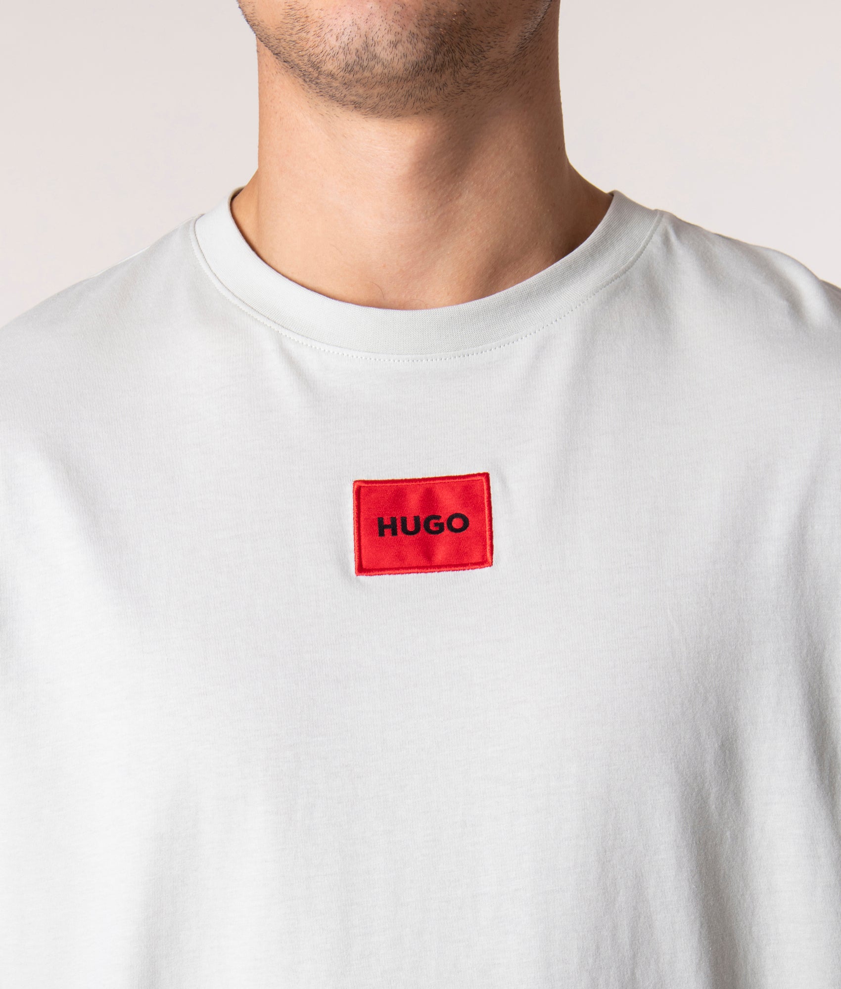 Diragolino212-T-Shirt-Light-Pastel-Green-HUGO-EQVVS