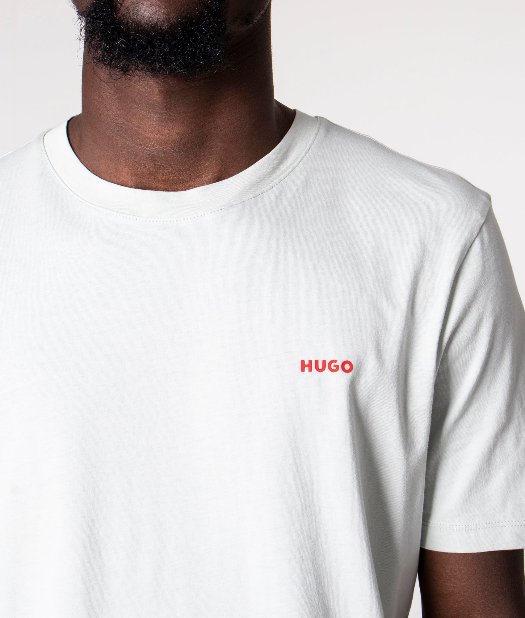 Dero222 T-Shirt | 331 Light/Pastel Green | HUGO | EQVVS