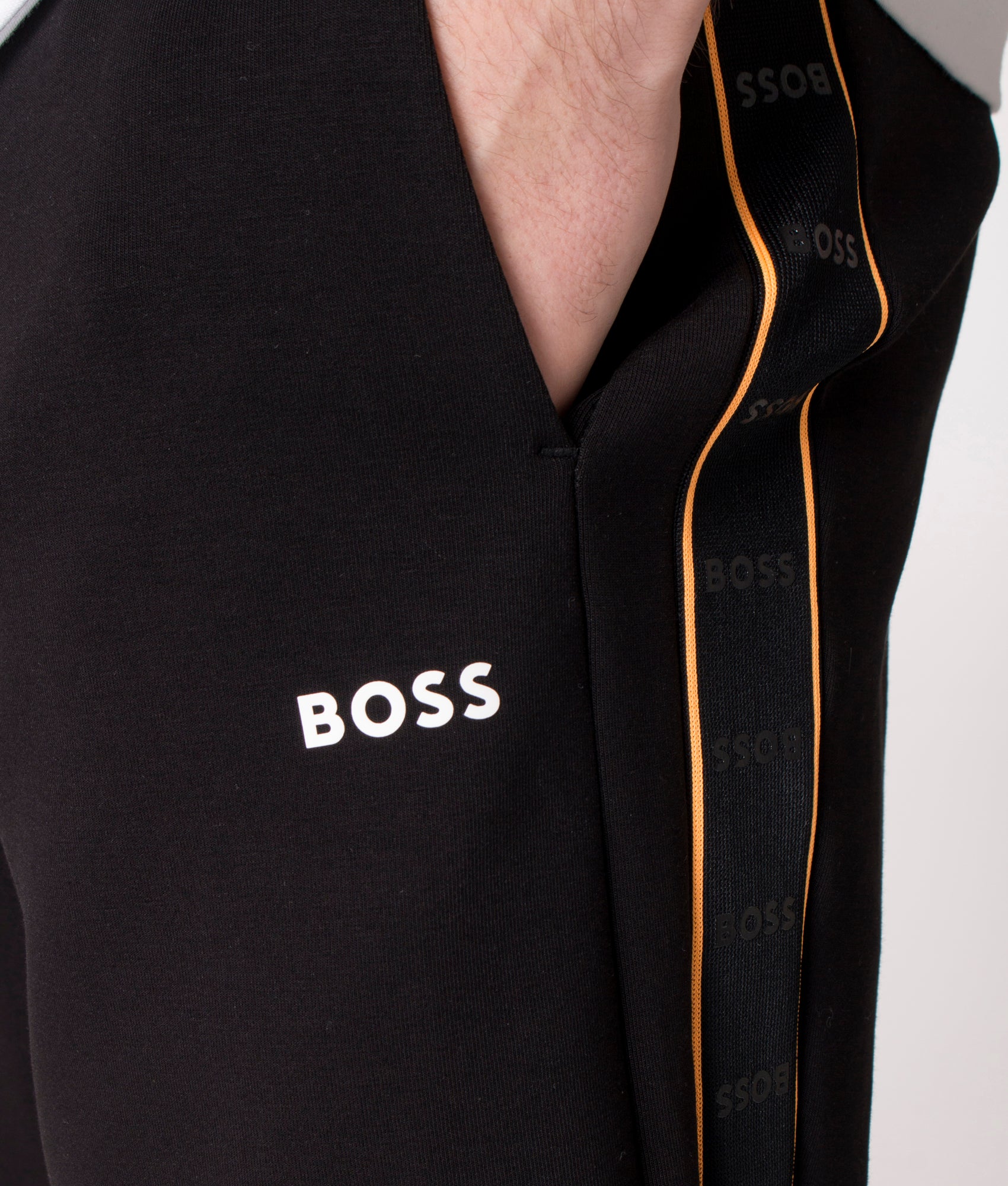 Regular-Fit-Hadiko-1-Joggers-Black-BOSS-EQVVS
