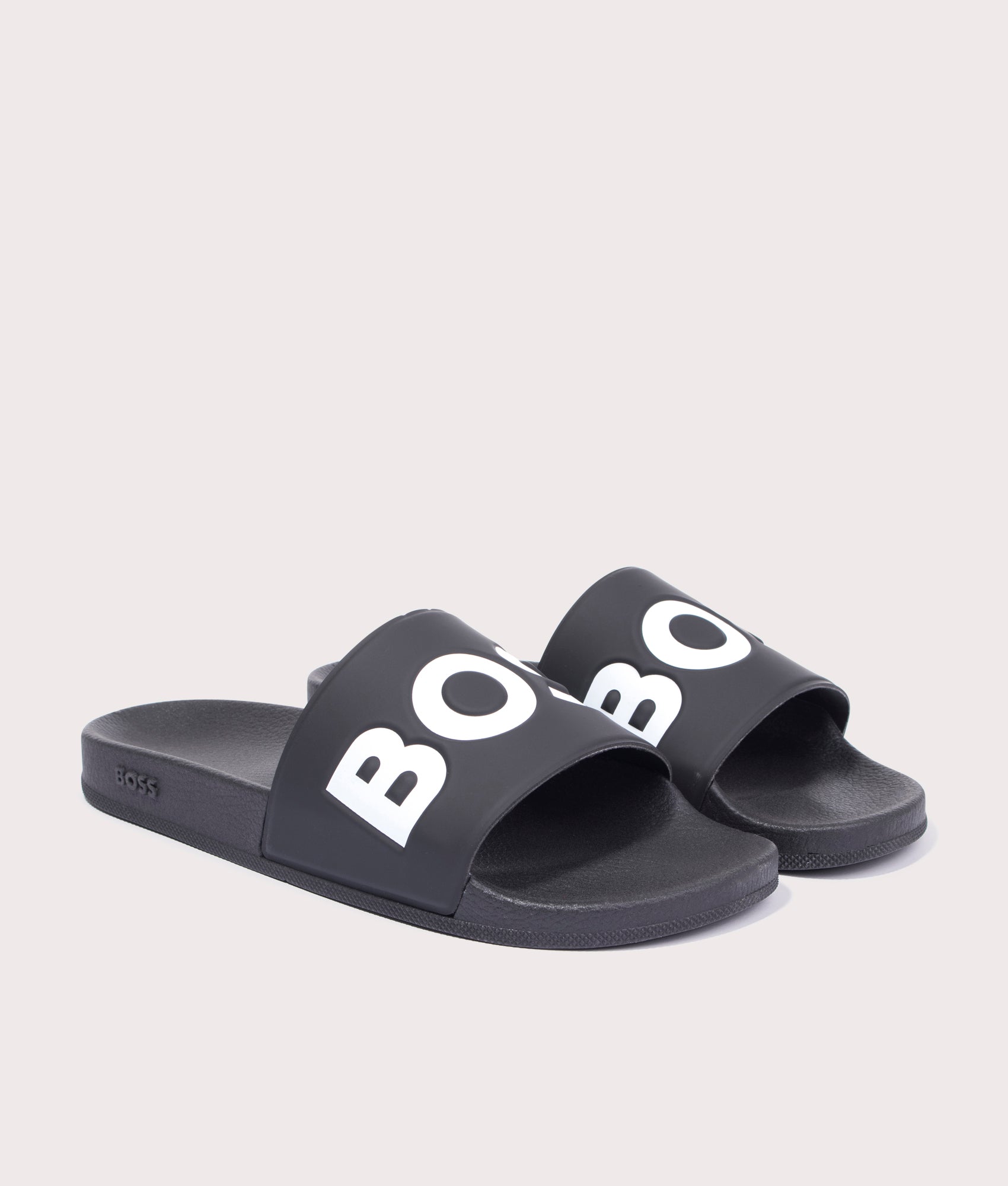 Aryeh-Slid-rblg-Logo-Sliders-Black-BOSS-EQVVS