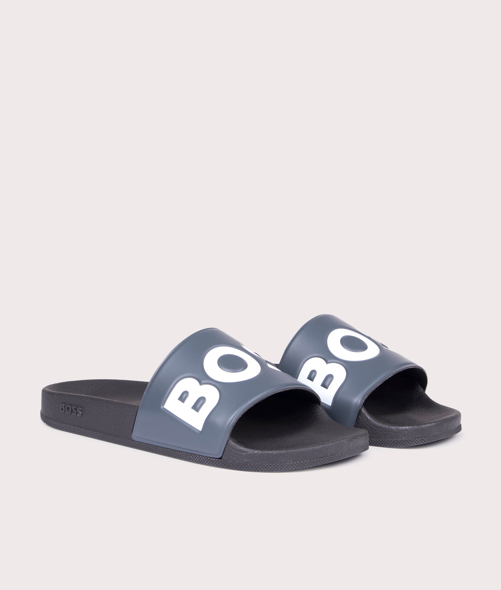 Aryeh-Slid-rblg-Logo-Sliders-Medium-Grey-BOSS-EQVVS