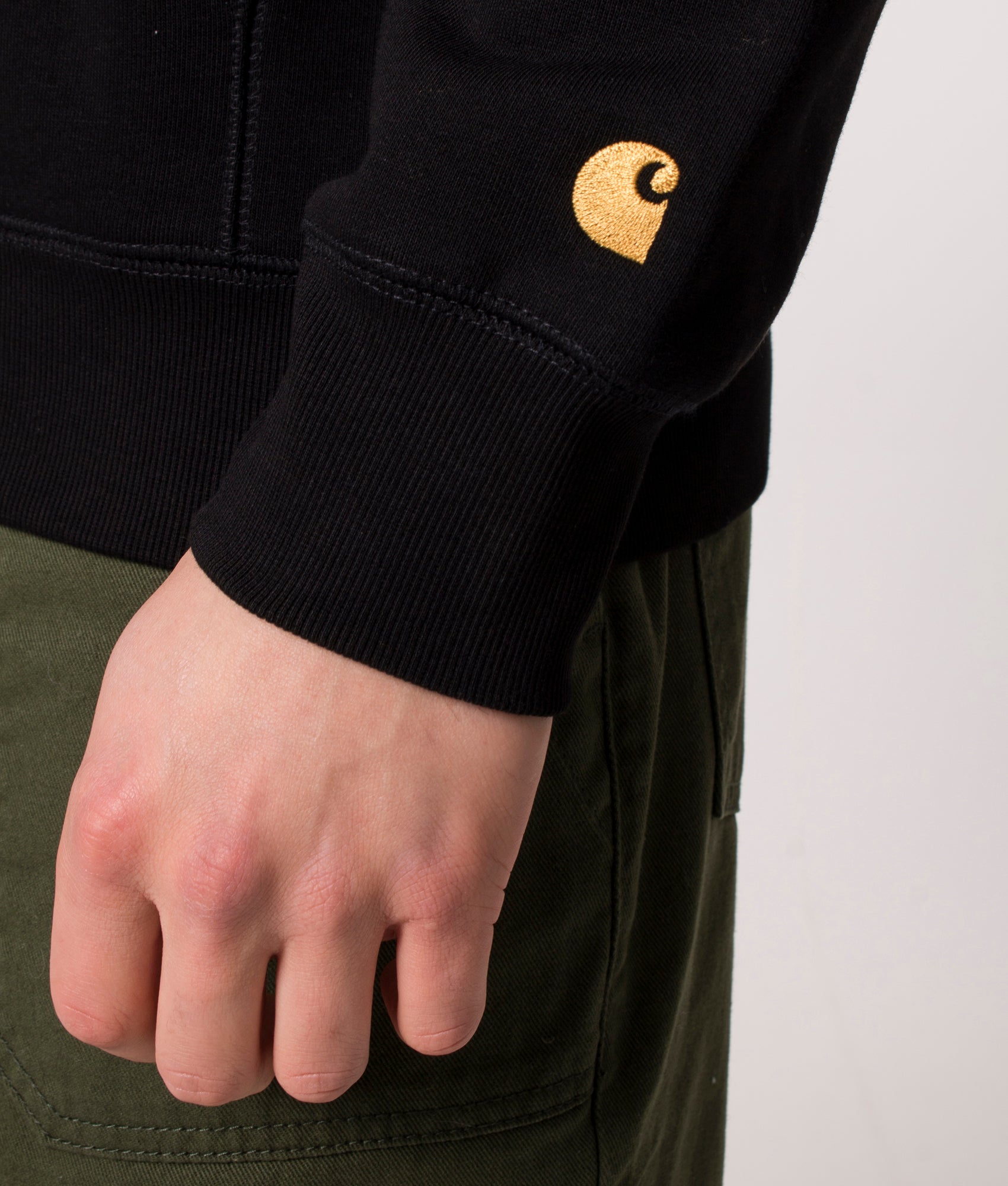 Chase-Hoodie-Black/Gold-Carhartt-WIP-EQVVS
