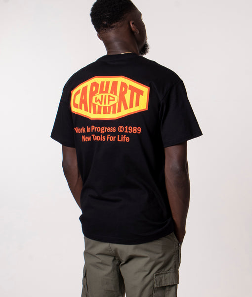 Tシャツ・カットソー CARHARTT WIP Men T-shirt Black I035203 89XX Tシャツ・カットソー CARHARTT WIP Men T-shirt Black I035203