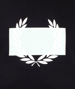 Laurel-Wreath-Print-T-Shirt-Black/White-Fred-Perry-EQVVS