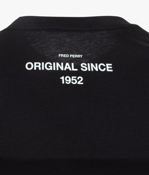 Laurel-Wreath-Print-T-Shirt-Black/White-Fred-Perry-EQVVS