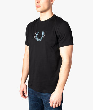 Laurel-Wreath-T-Shirt-Black-Fred-Perry-EQVVS