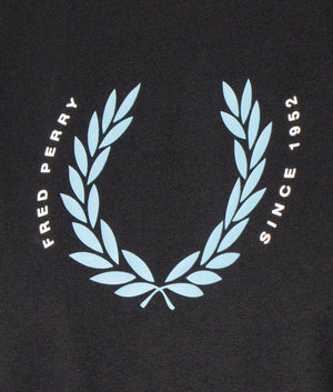 Laurel-Wreath-T-Shirt-Black-Fred-Perry-EQVVS