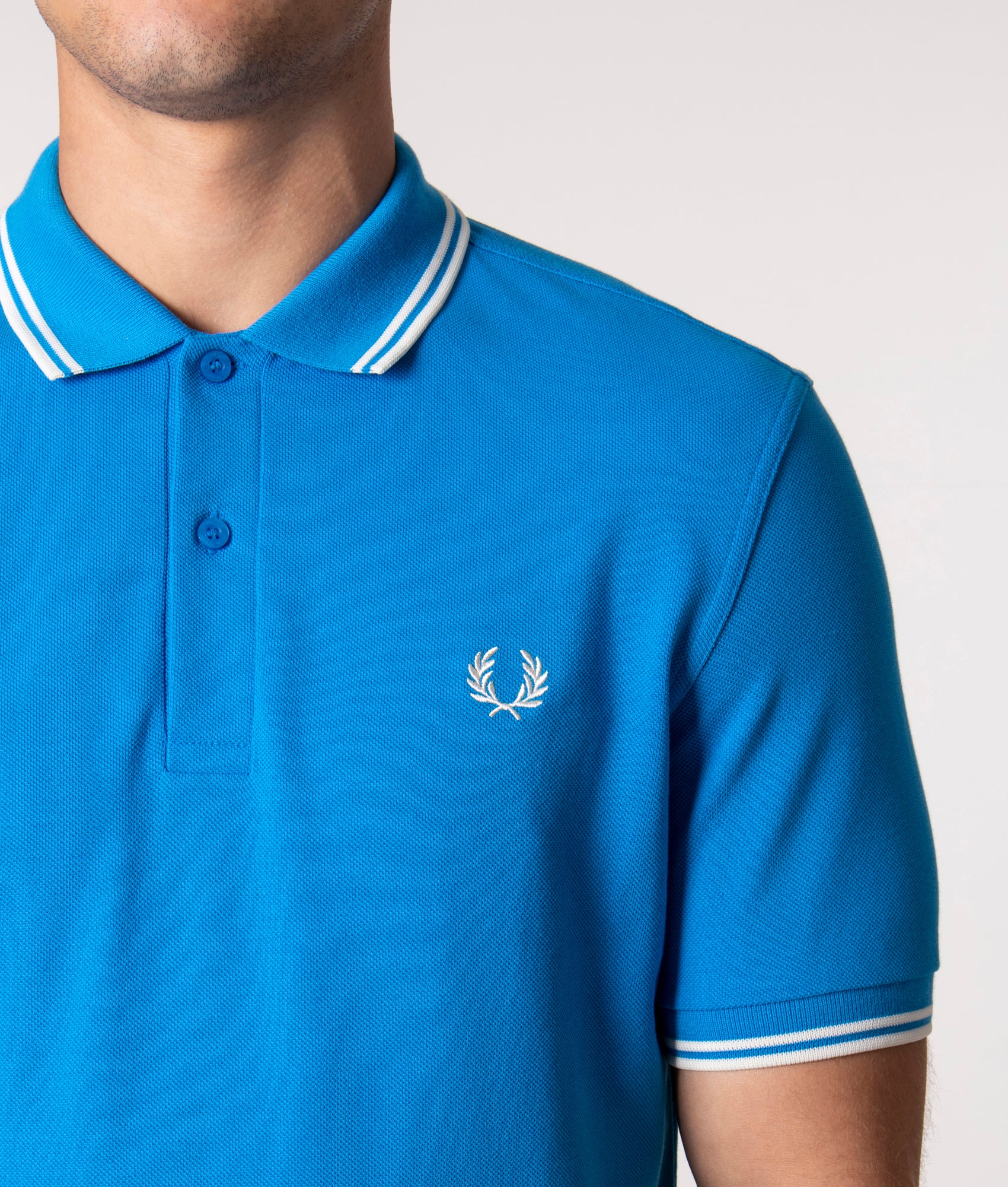 Twin-Tipped-Polo-Shirt-Kingfisher-Fred-Perry-EQVVS