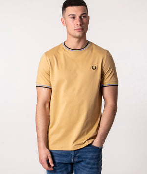 Twin-Tipped-T-Shirt-Desert-Fred-Perry-EQVVS