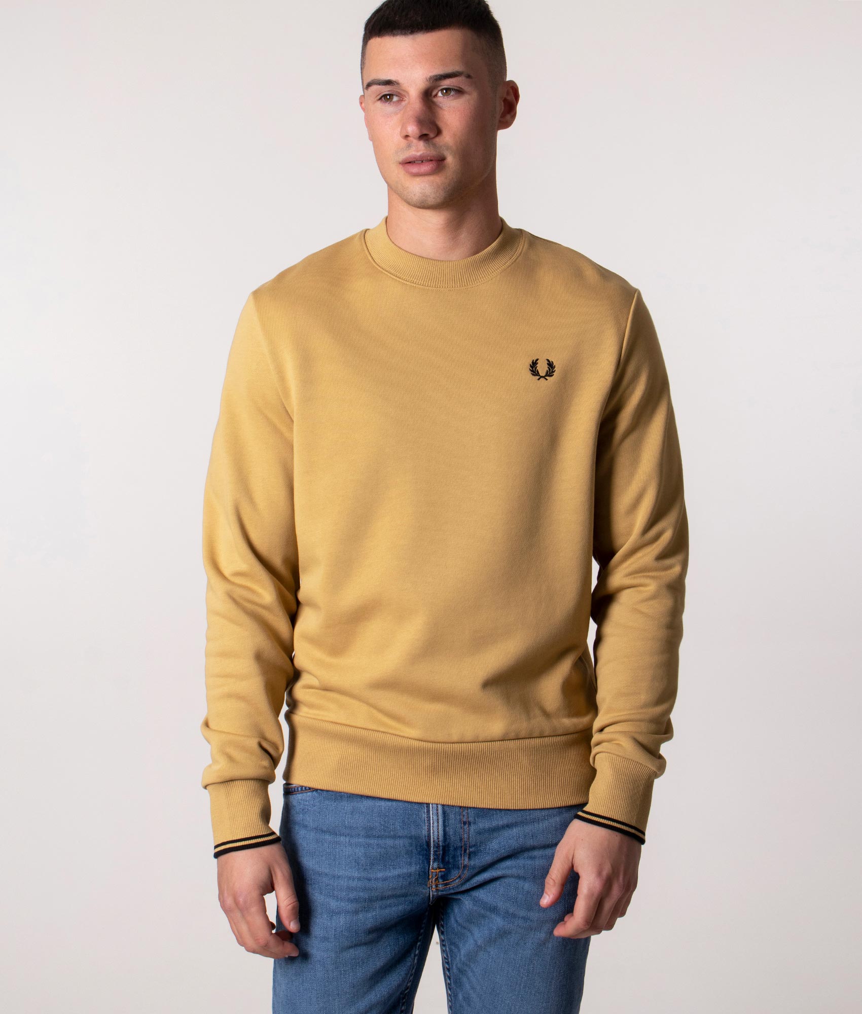 Crew-Neck-Sweatshirt-Desert-Fred-Perry-EQVVS