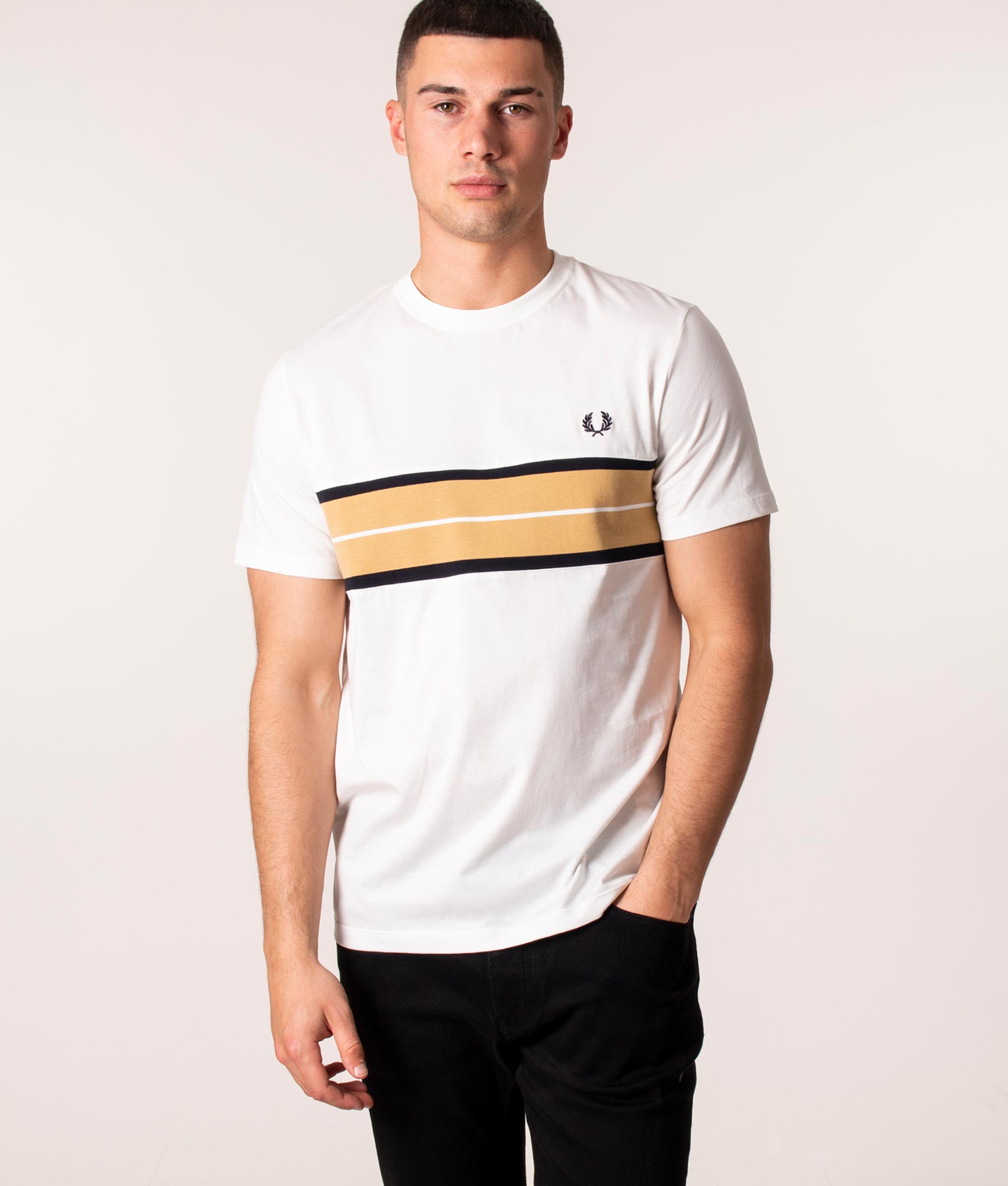 Tramline-Panel-T-Shirt-Snow-White-Fred-Perry-EQVVS