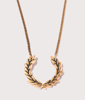 Laurel-Wreath-Necklace-Gold-Fred-Perry-EQVVS