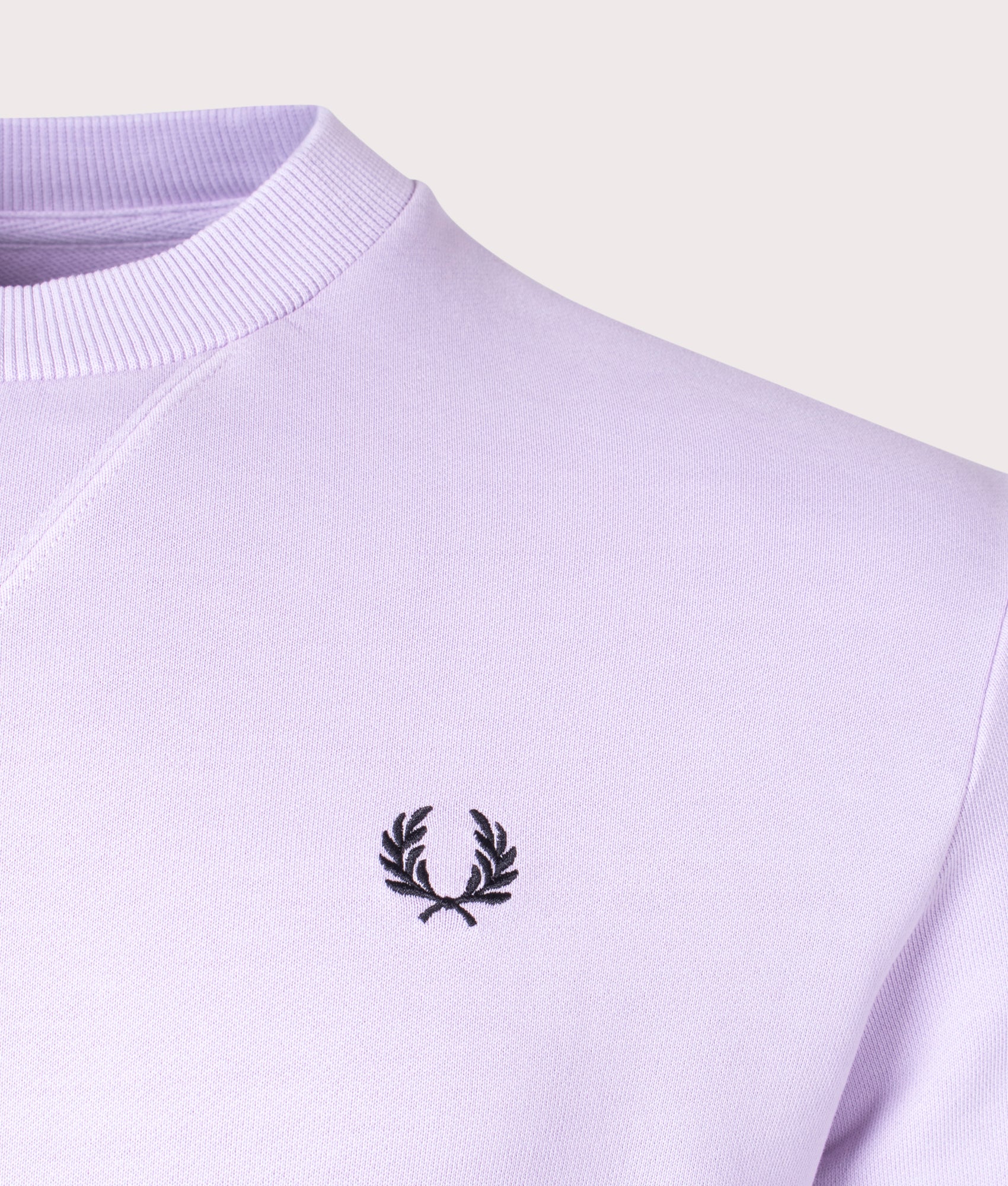 Relaxed-Fit-Pigment-Dyed-Sweatshirt-Lilac-Soul-Fred-Perry-EQVVS