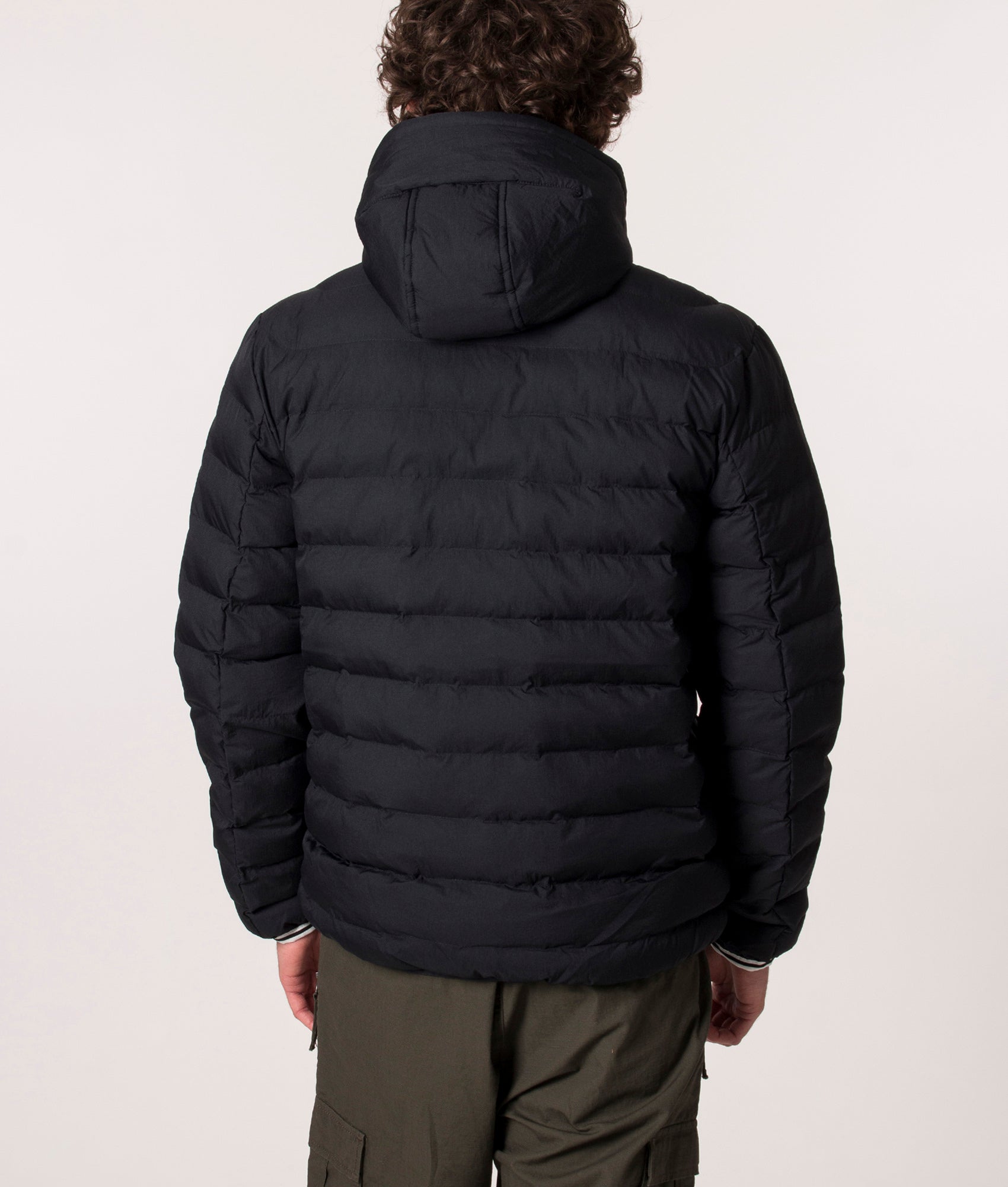 Hooded-Insulated-Jacket-Black-Fred-Perry-EQVVS