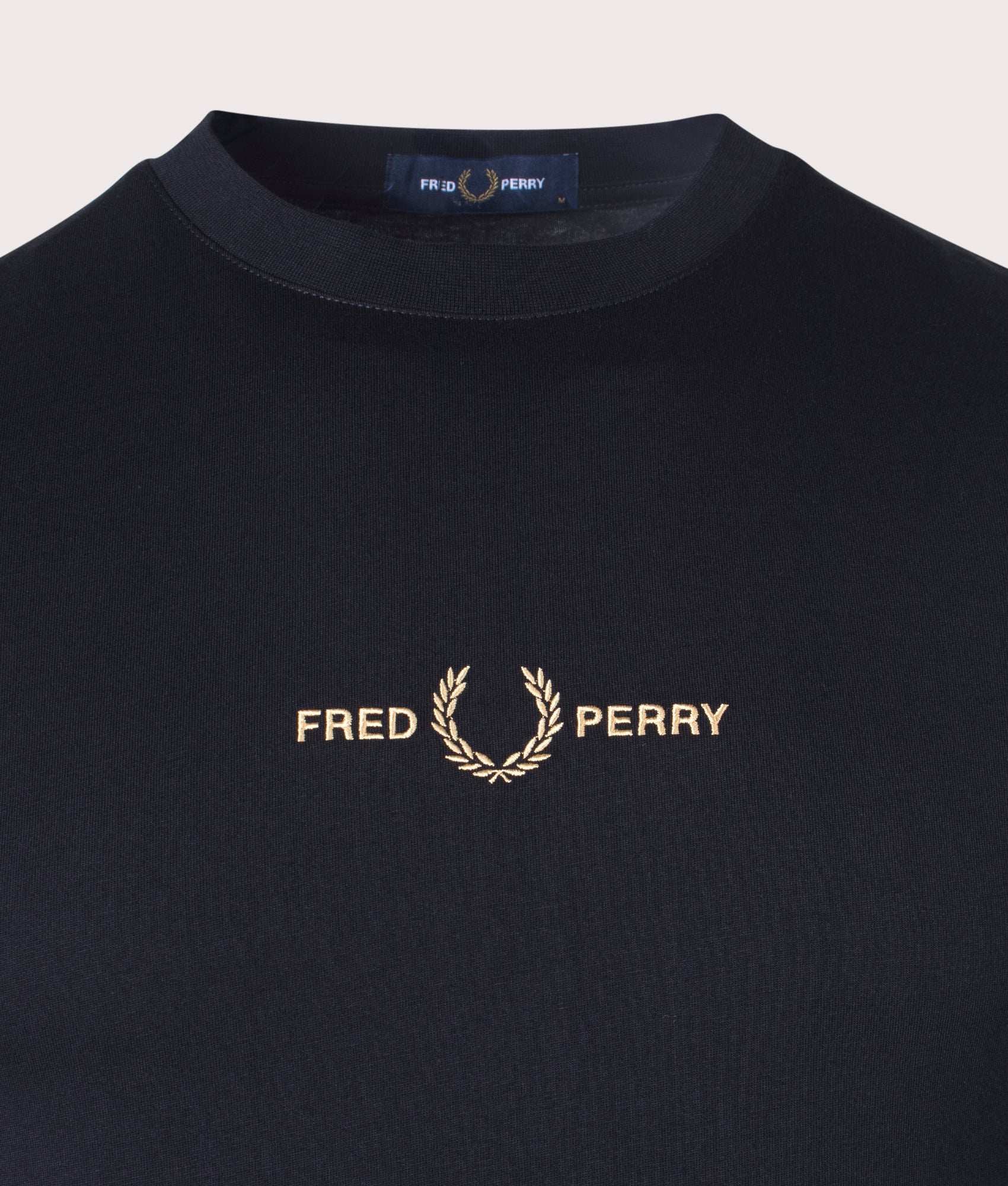 Embroidered-T-Shirt-Black-Fred-Perry-EQVVS