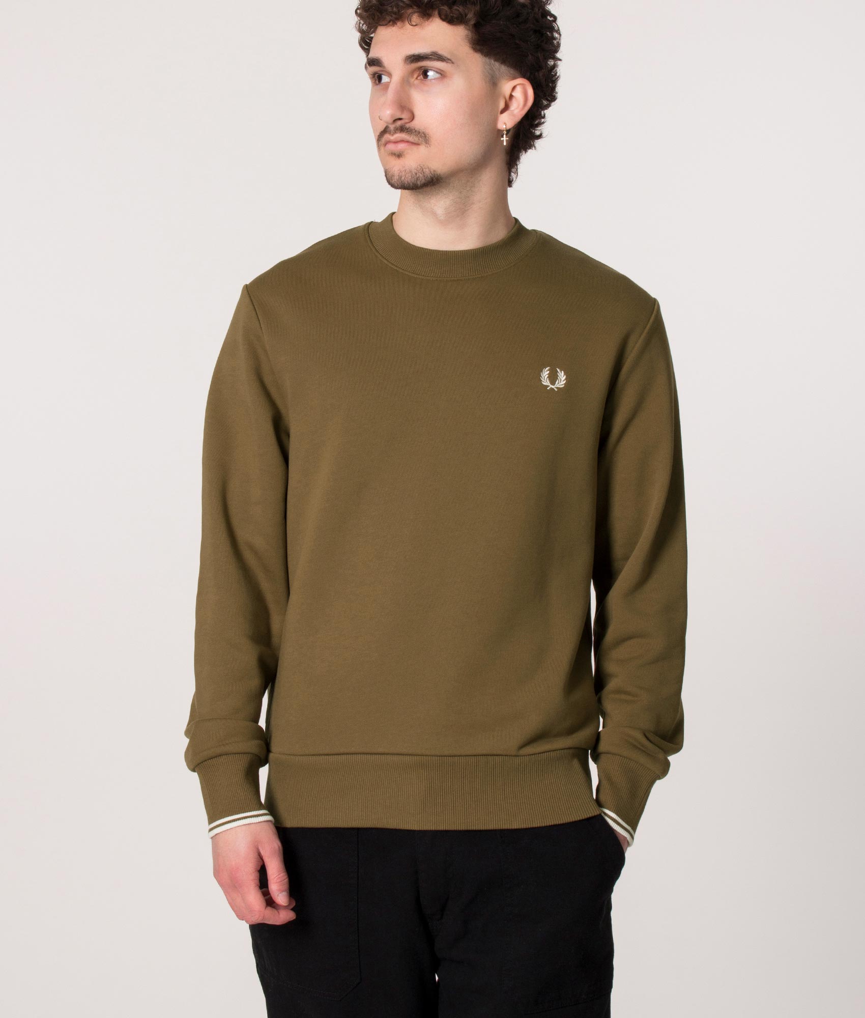 Crew-Neck-Sweatshirt-Shaded-Stone-Fred-Perry-EQVVS