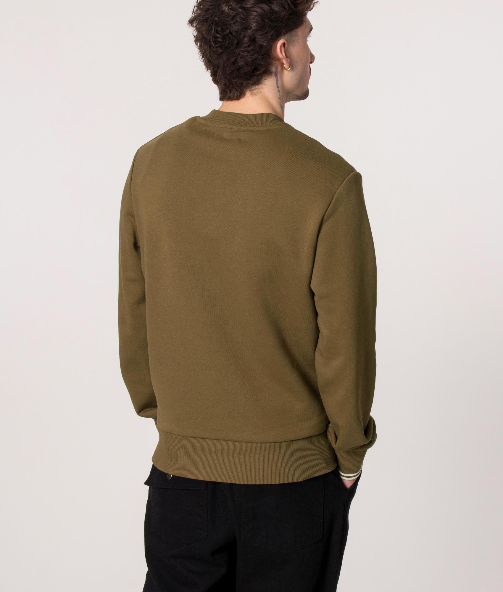 Crew-Neck-Sweatshirt-Shaded-Stone-Fred-Perry-EQVVS
