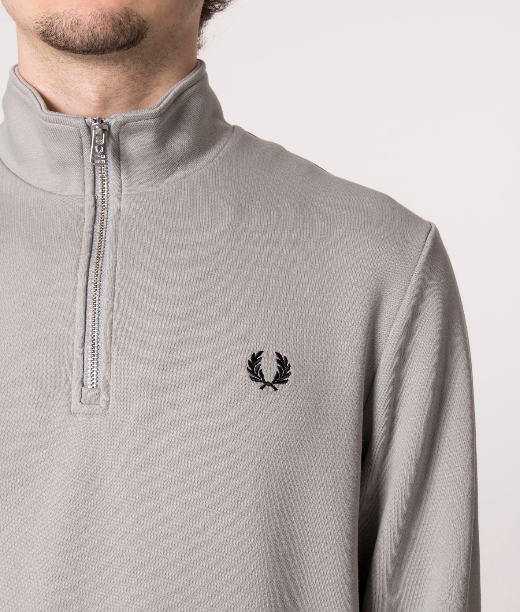 Quarter-Zip-Sweatshirt-Limestone-Fred-Perry-EQVVS