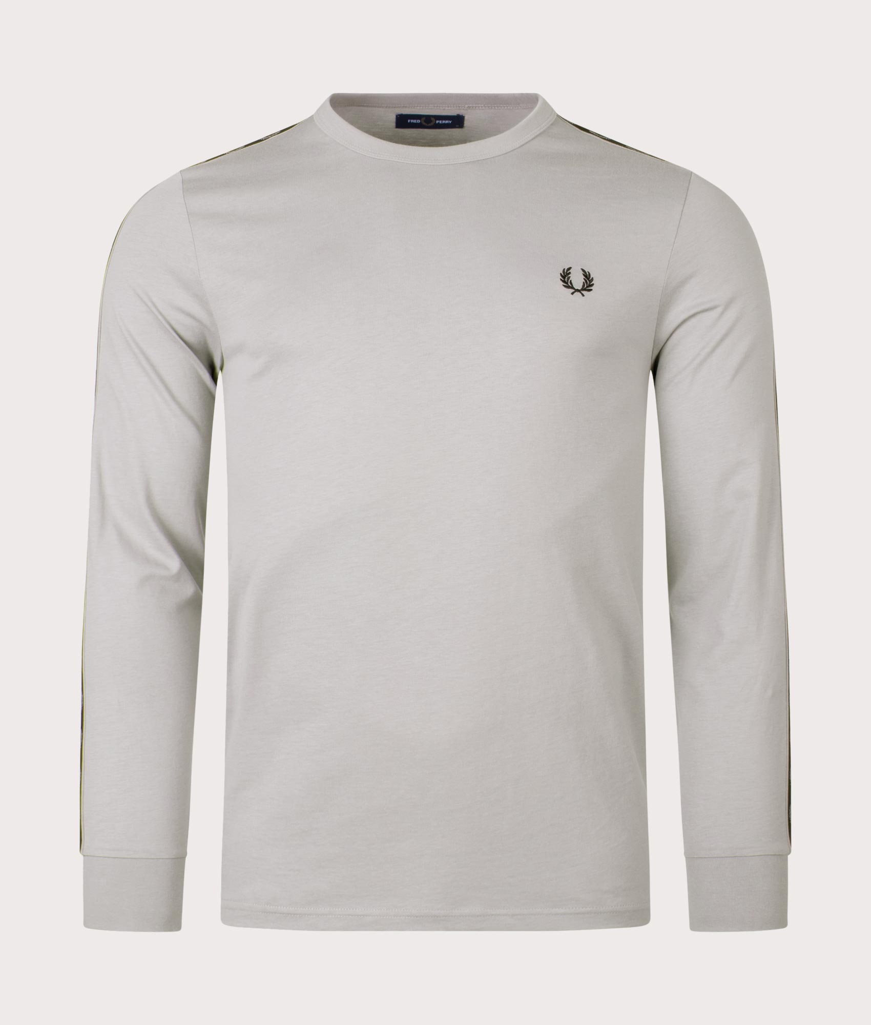 Long-Sleeve-Laurel-Taped-T-Shirt-Limestone-Fred-Perry-EQVVS