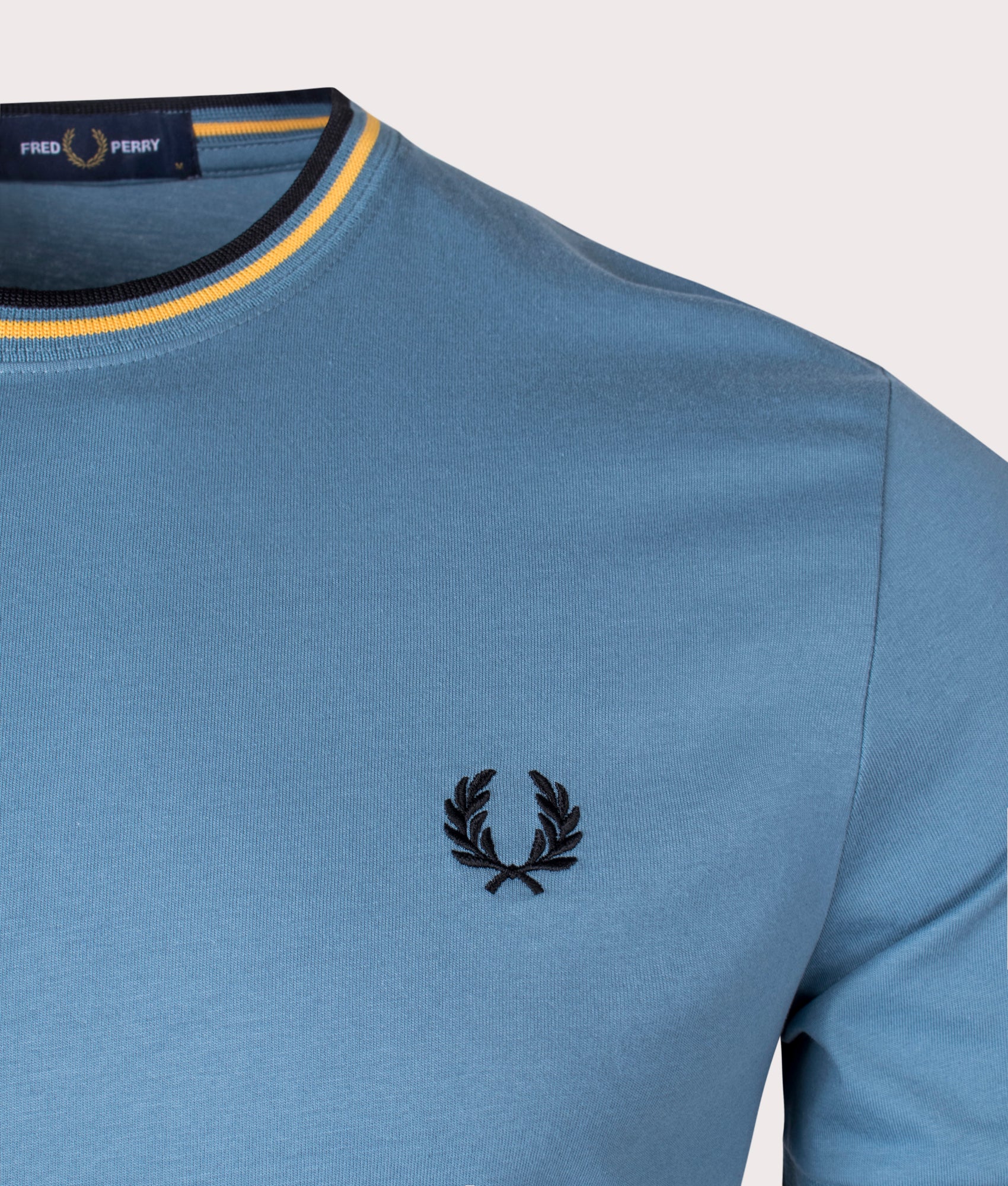 Twin-Tipped-T-Shirt-Ash-Blue-Fred-Perry-EQVVS