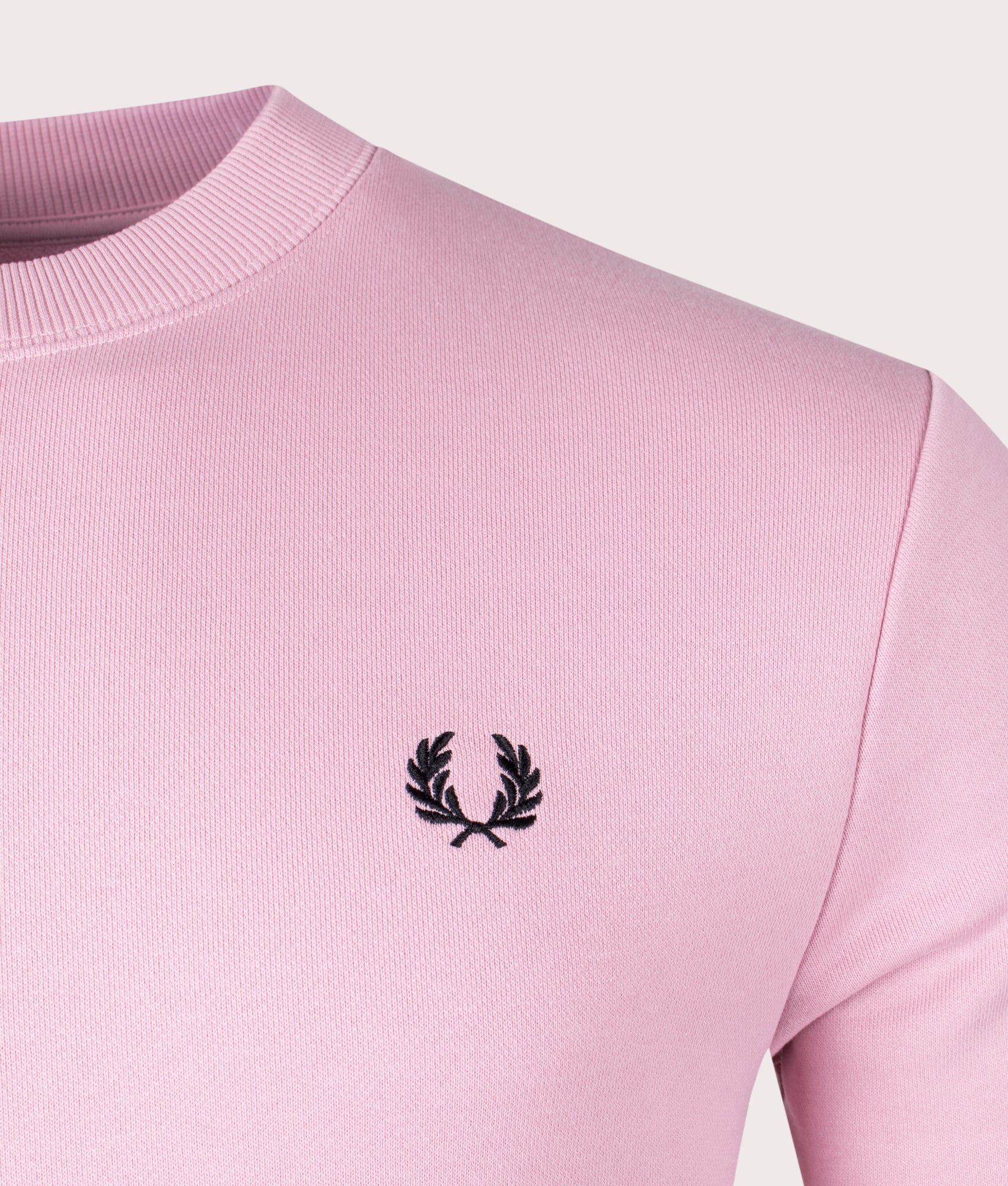 Crew-Neck-Sweatshirt-Chalk-Pink/Washed-Red/Black-Fred-Perry-EQVVS