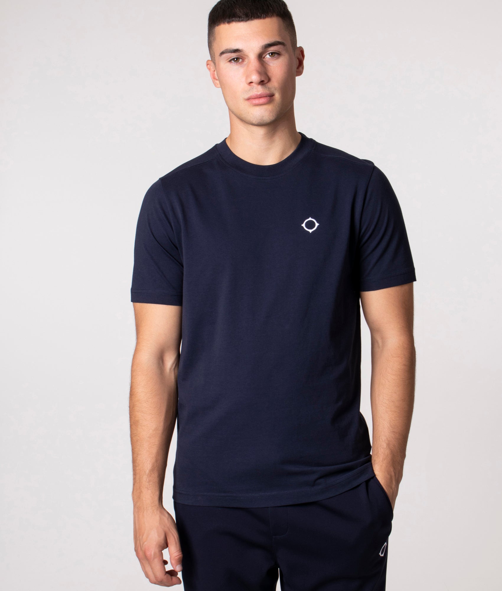 Icon-T-Shirt-Ink-Navy-Ma.Strum-EQVVS