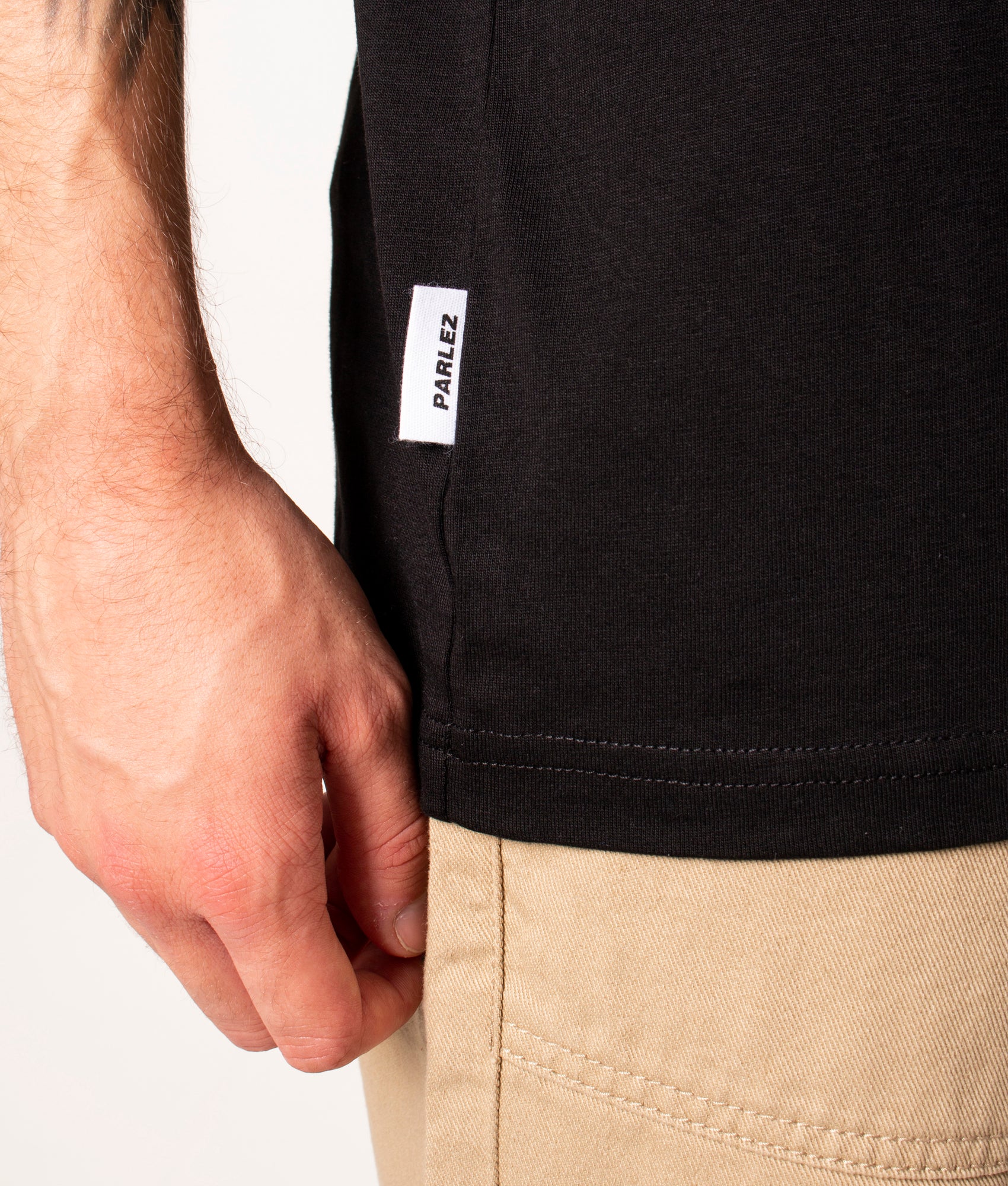 Moritz-T-Shirt-Black-Parlez-EQVVS