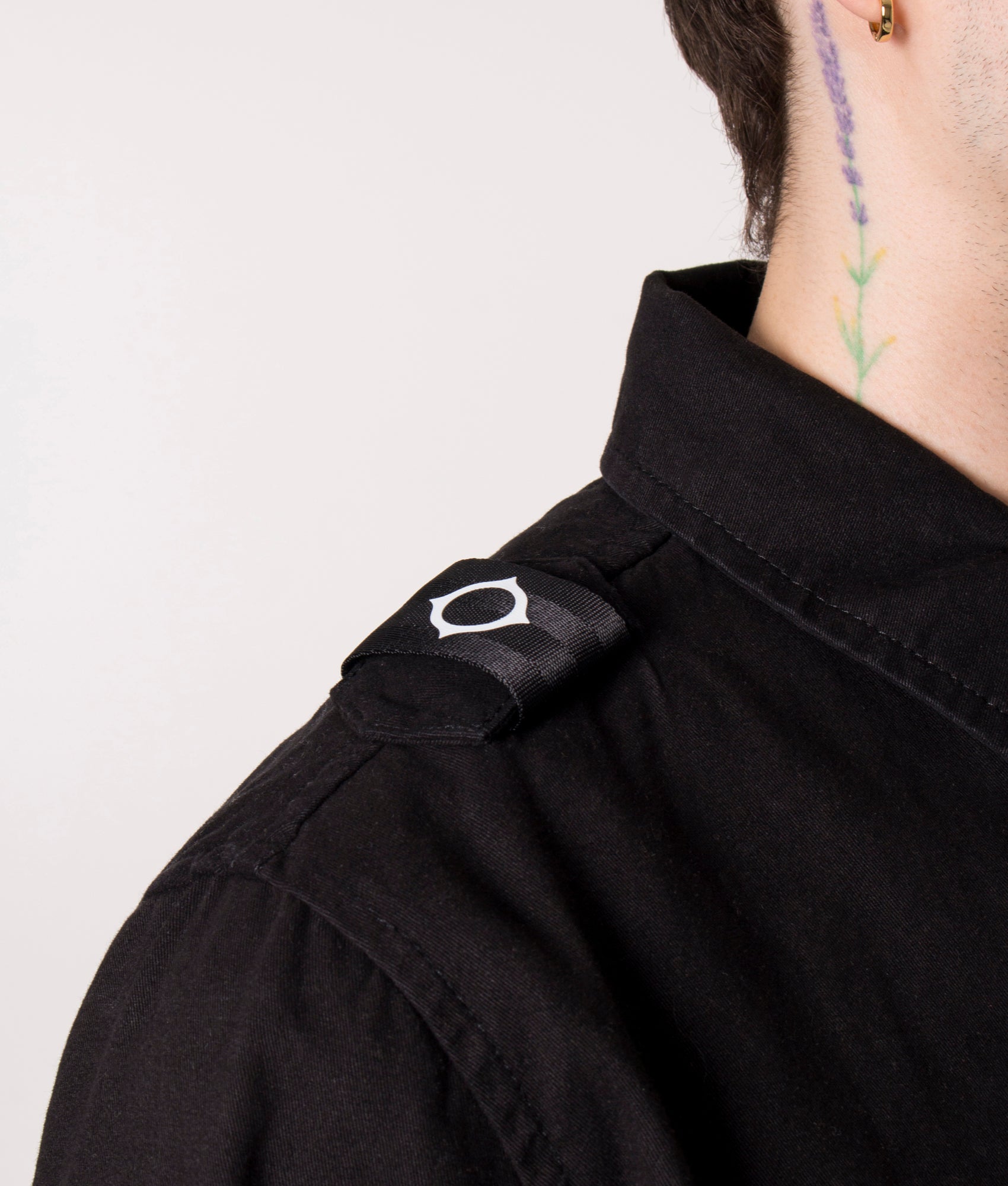 Zip-Through-Overshirt-Jet-Black-Ma.Strum-EQVVS