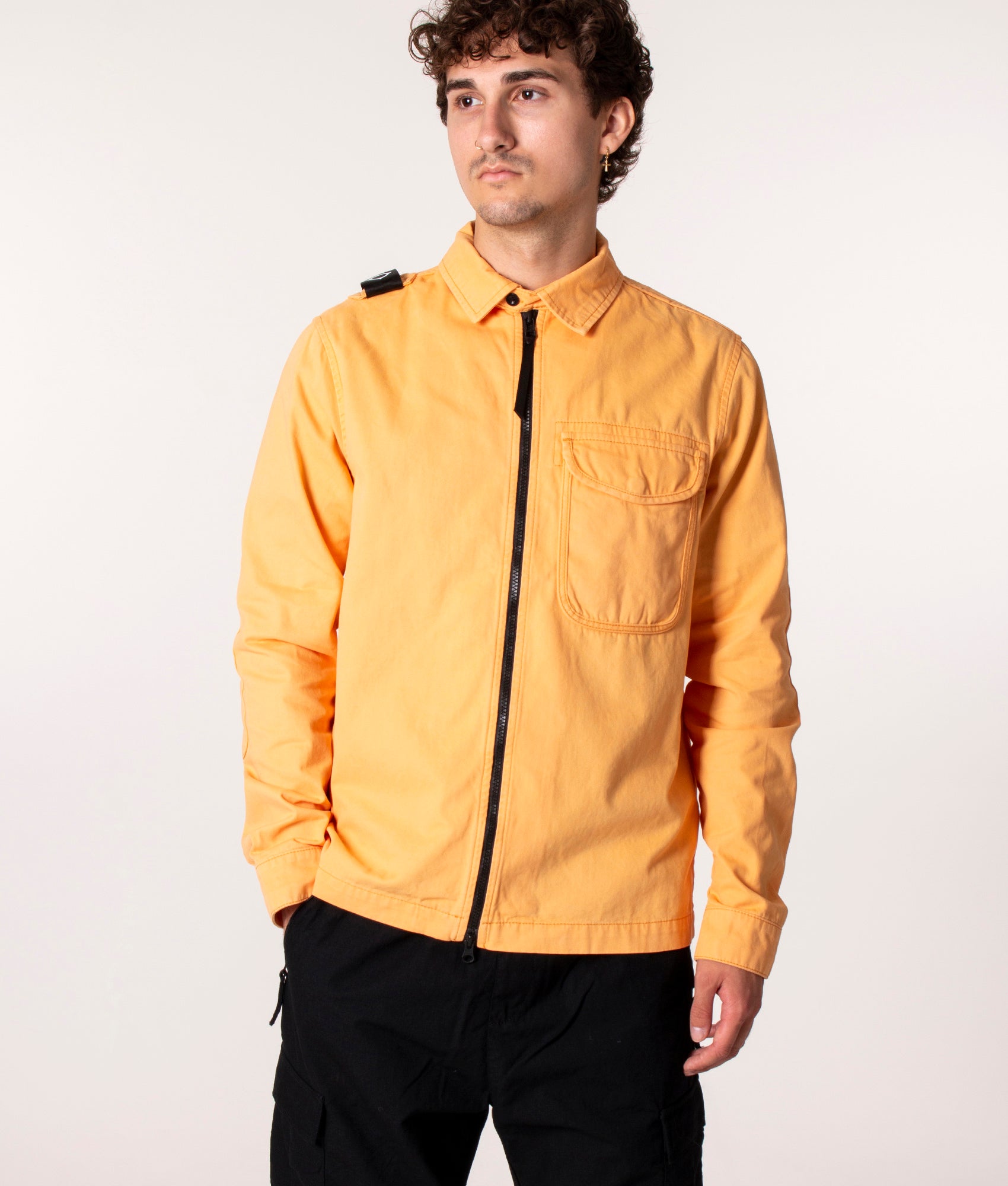 Zip Through Overshirt in M803 Fiesta, Ma.Strum, EQVVS, Model  front 2