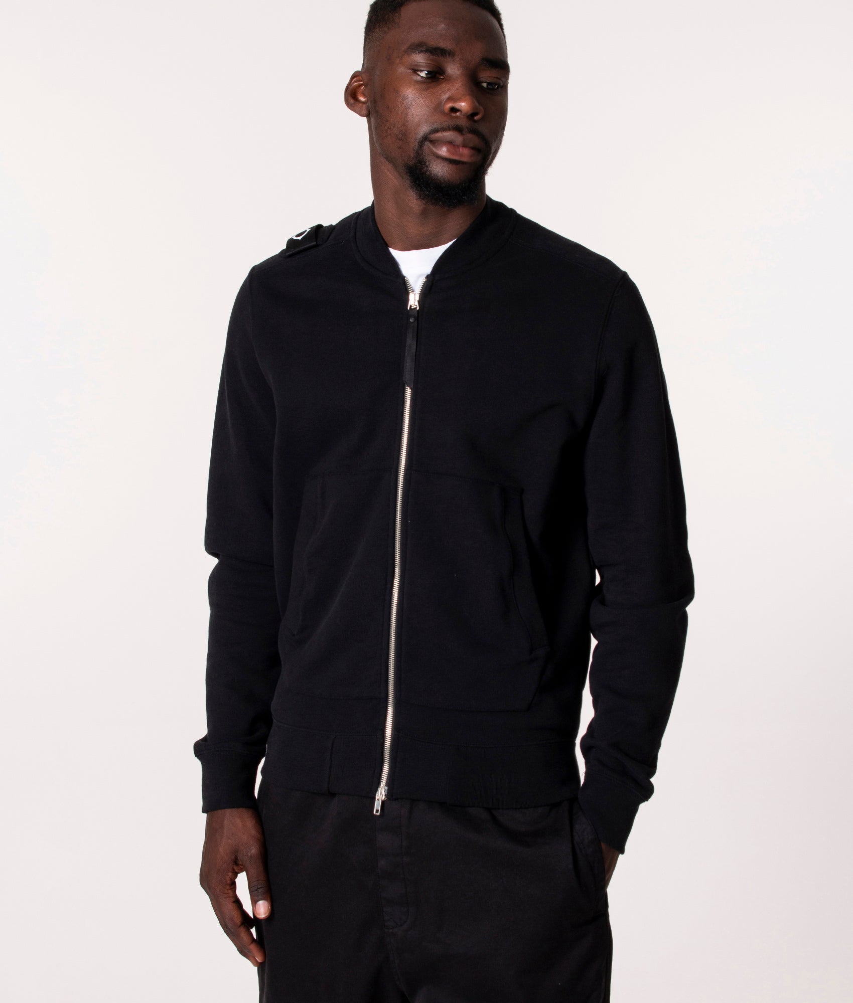 Core Bomber Sweatshirt M000 Jet Black, Ma.Strum, EQVVS, Model  front angle 2