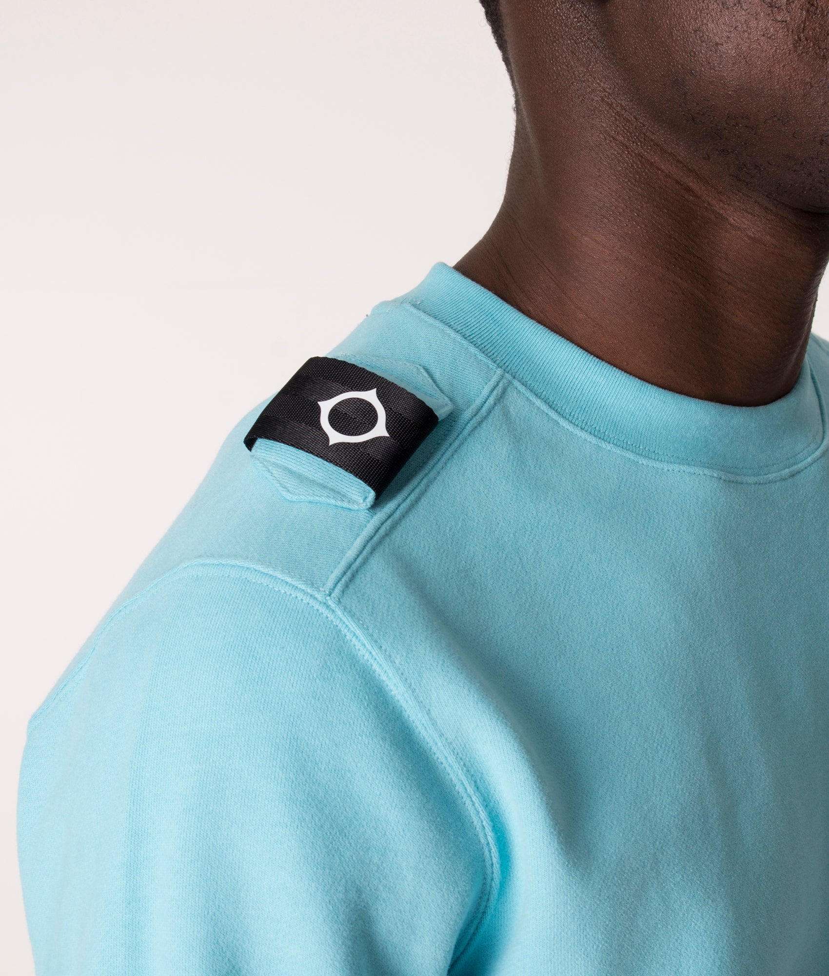 Core-Crew-Sweatshirt-Sea-Blue-Ma.Strum-EQVVS