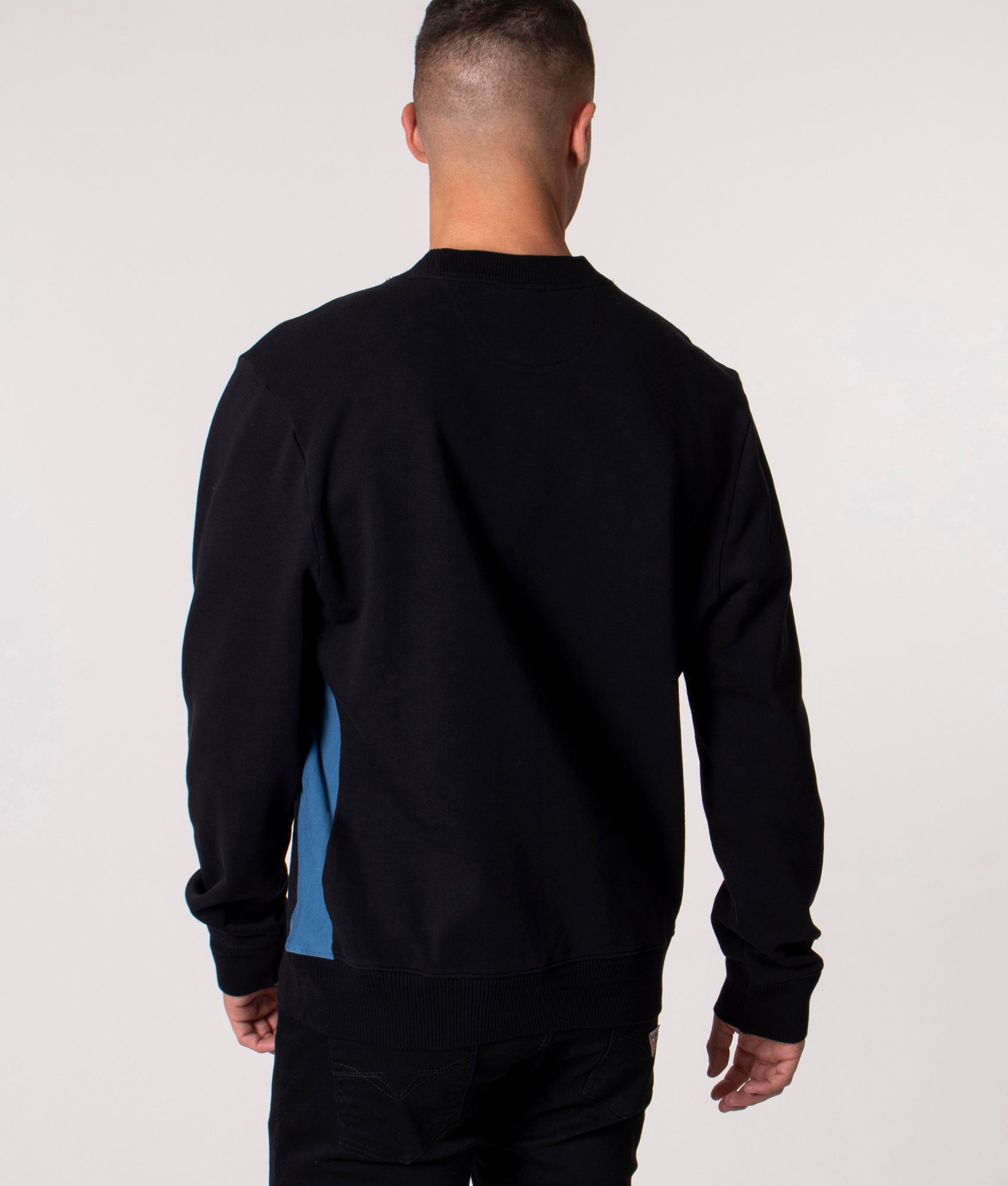 Broad-Stripe-Zebra-Sweatshirt-Black-PS-EQVVS
