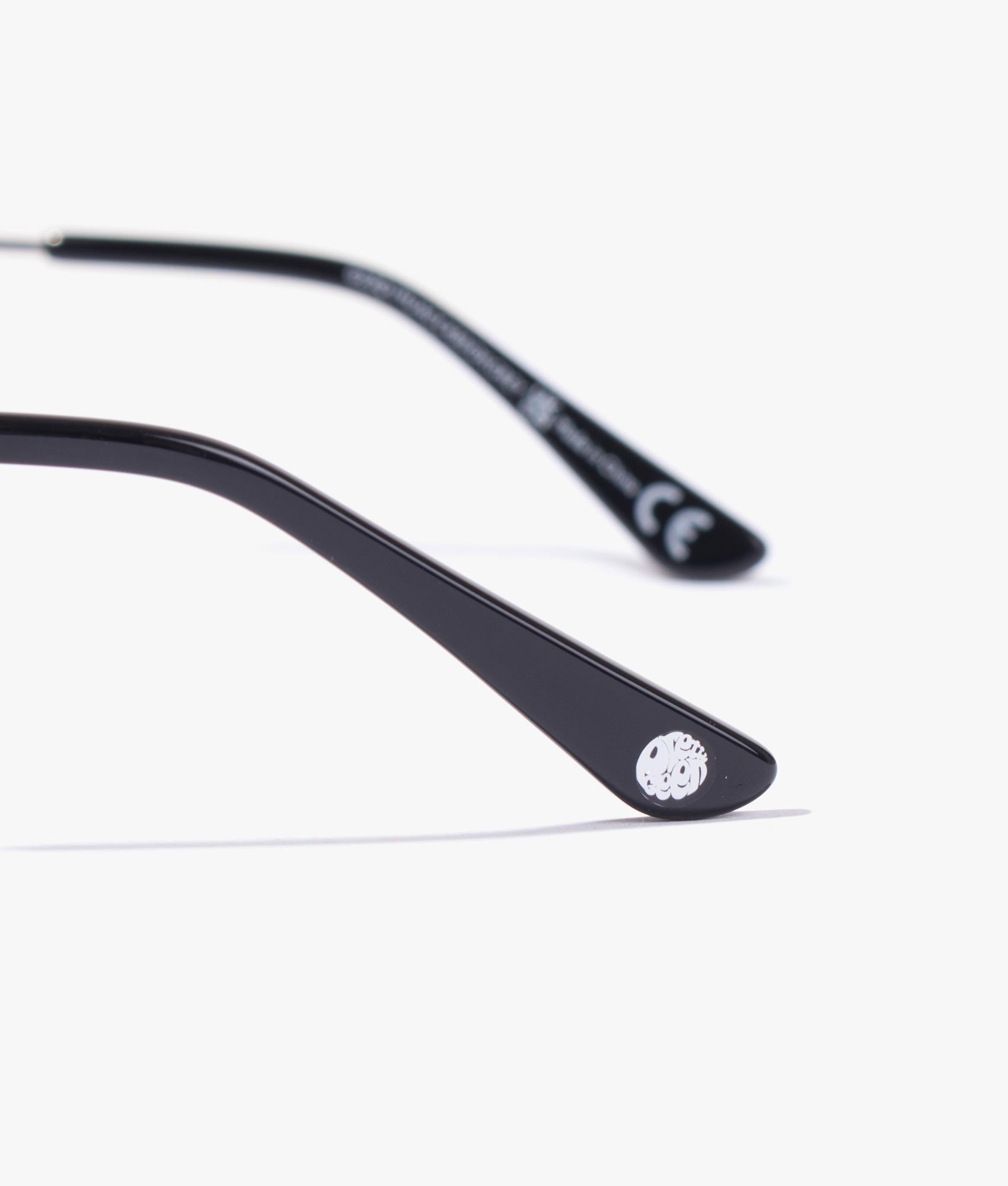 Brow-Bar-Metal-Sunglasses-Dark-Grey-Pretty-Green-EQVVS