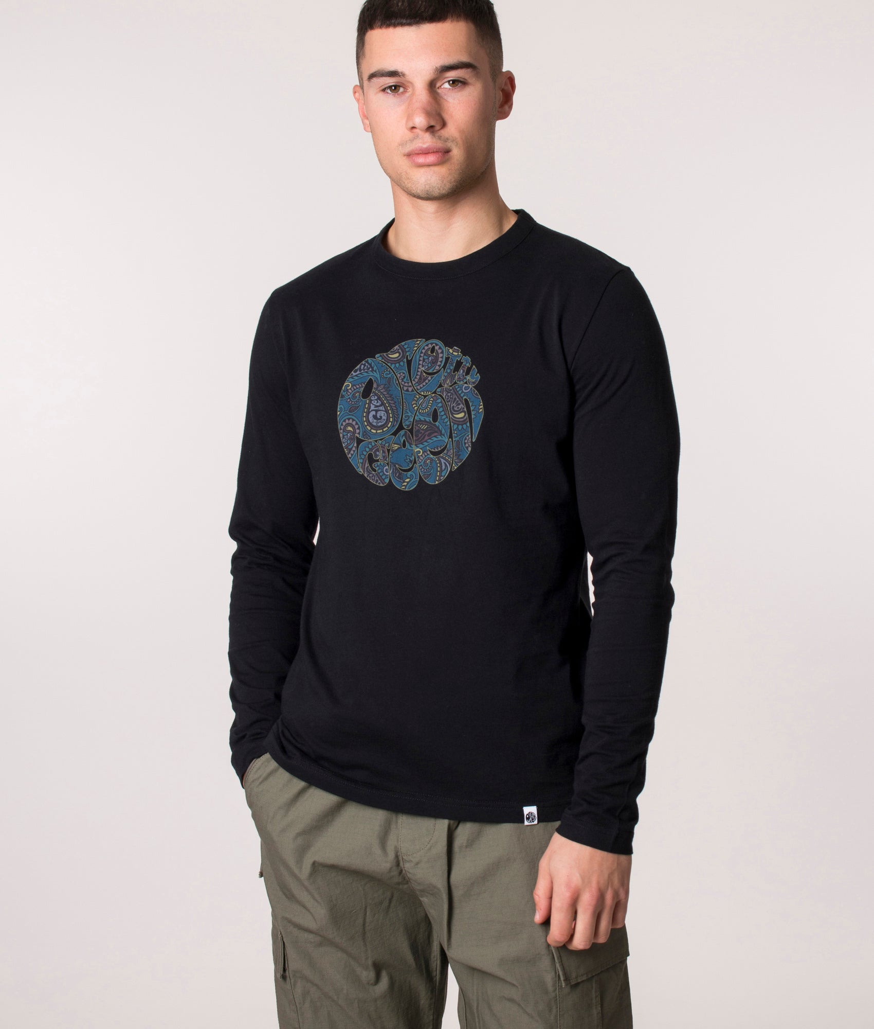 Long Sleeve Alloway Paisley Logo T-Shirt in Black, EQVVS.