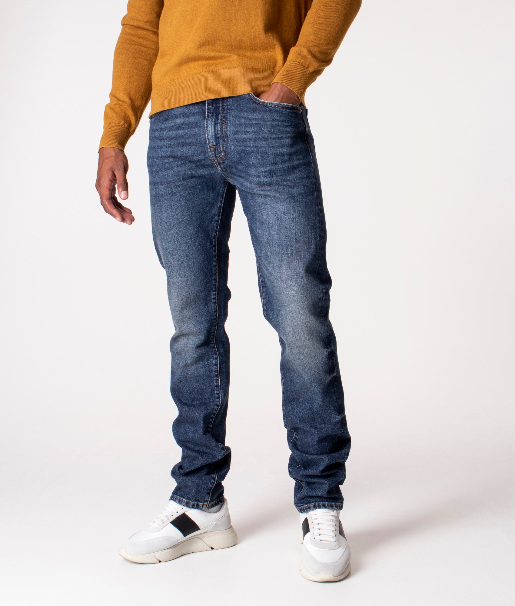 Slim-Fit-Longton-Jeans-Washed-Indigo-Belstaff-EQVVS