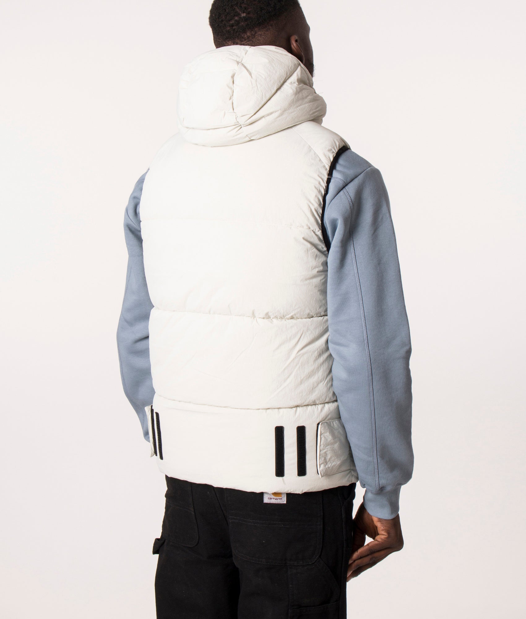 Multi-Pocket-Gilet-Bone-Marshall-Artist-EQVVS