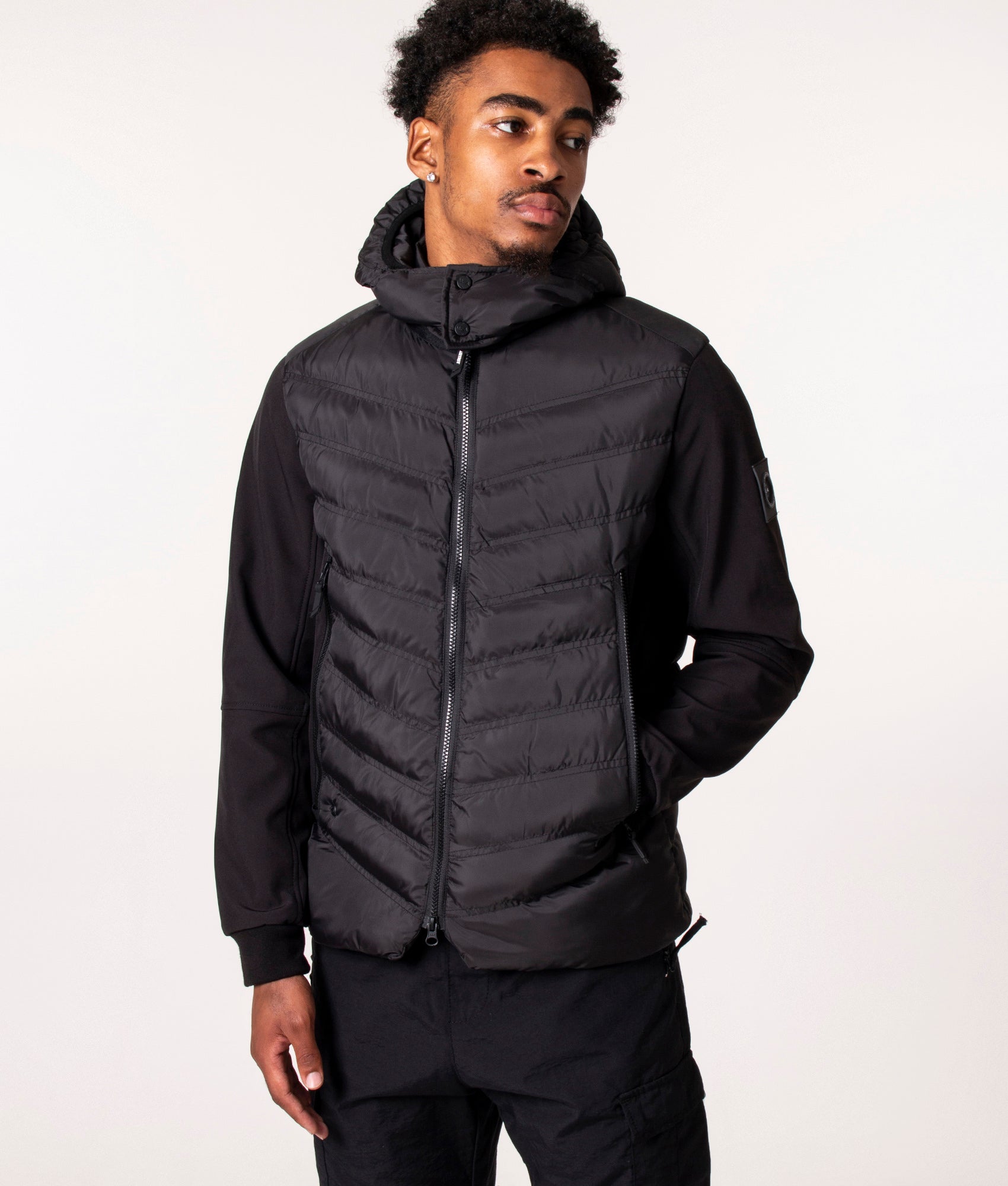 Takeda-Softshell-Hybrid-Jacket-Black-Marshall-Artist-EQVVS