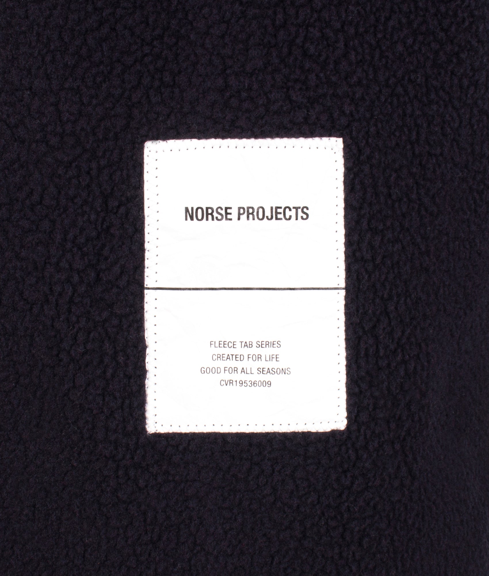 Frederik-Tab-Series-Fleece-Jacket-Dark-Navy-Norse-Projects-EQVVS