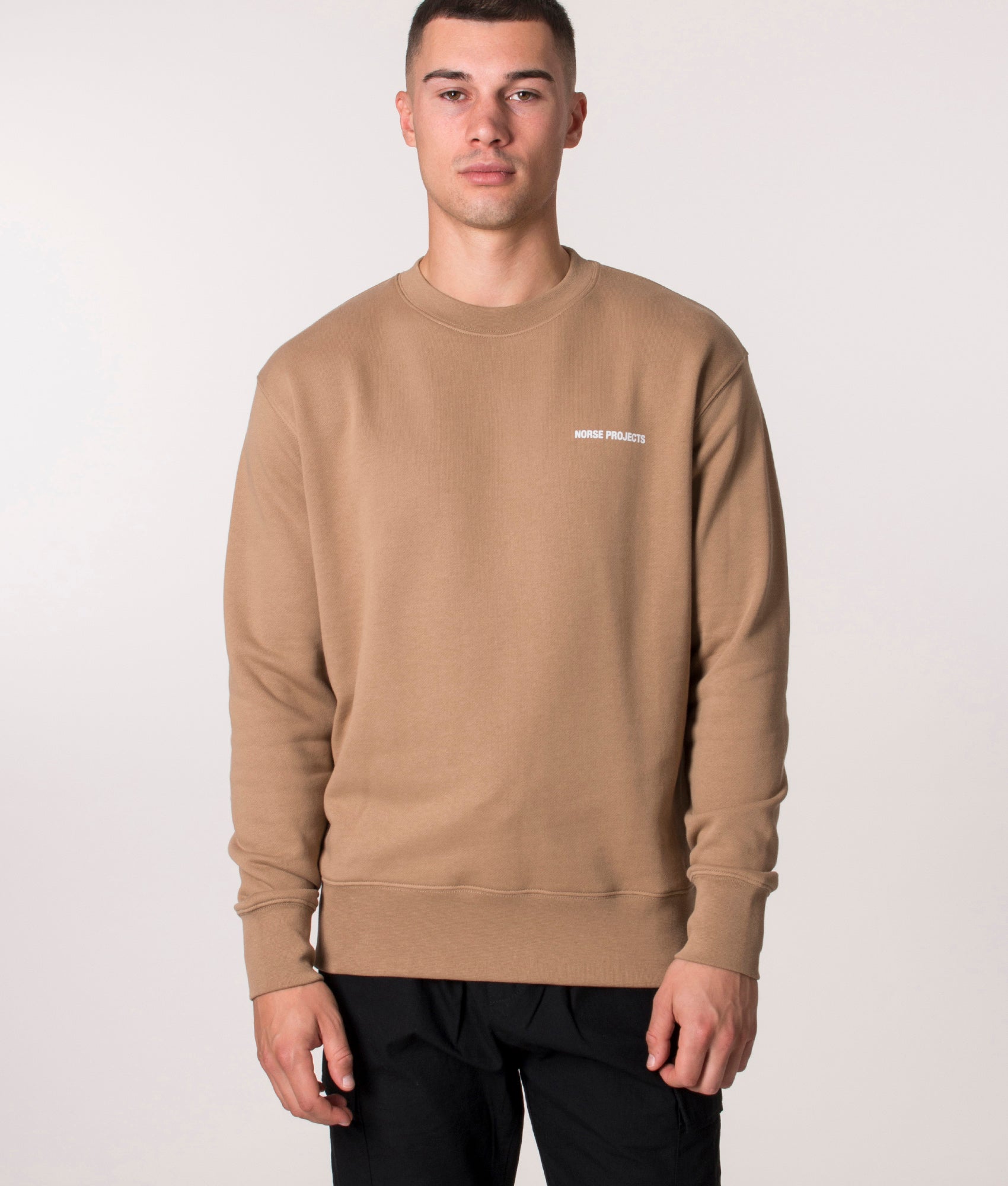 Relaxed-Fit-Arne-Logo-Sweatshirt-Utility-Khaki-Norse-Projects-EQVVS