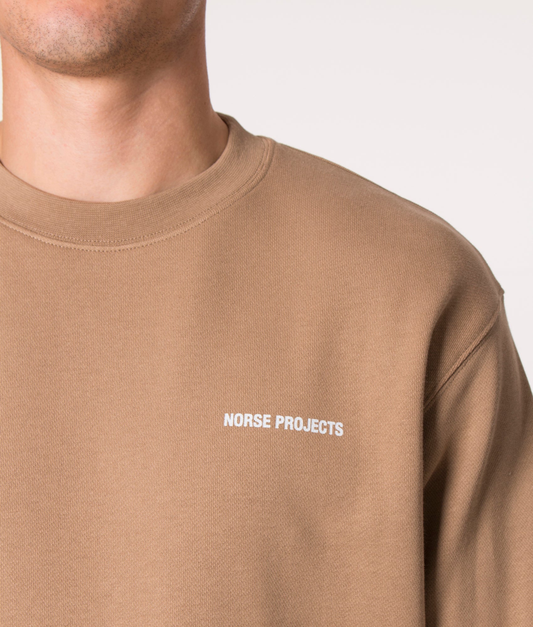 Relaxed-Fit-Arne-Logo-Sweatshirt-Utility-Khaki-Norse-Projects-EQVVS