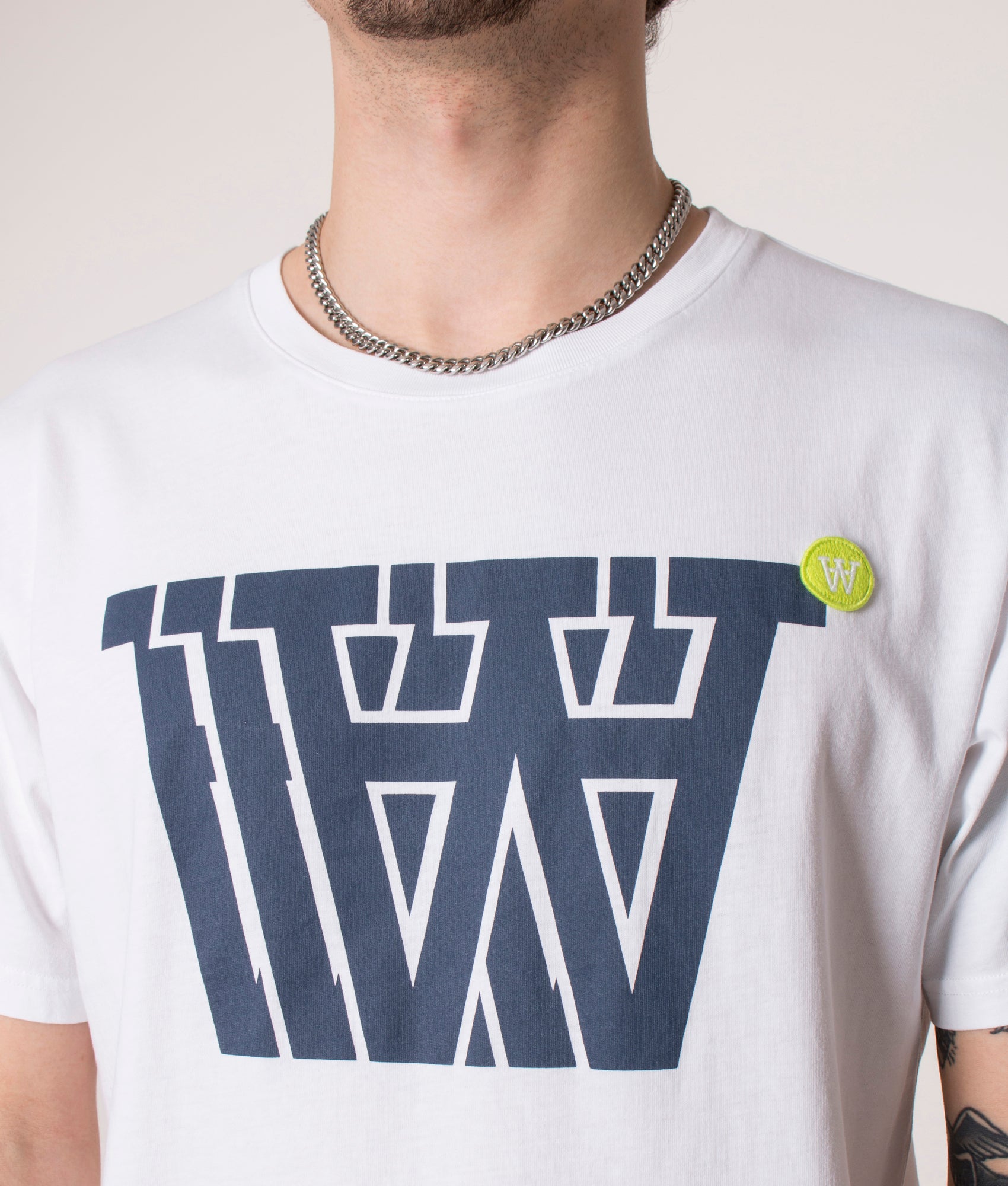 Ace-Badge-Logo-T-Shirt-White-Wood-Wood-EQVVS
